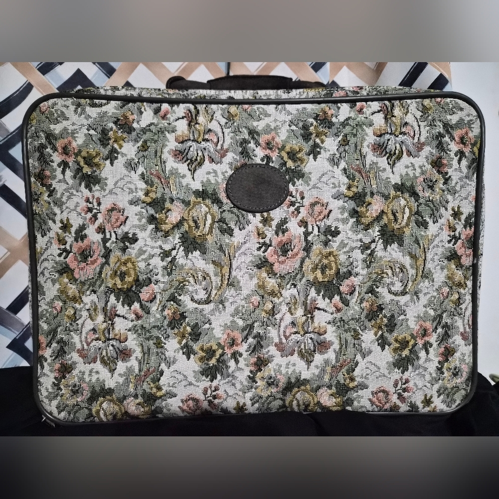 Floral Vintage Tapestry Suitcase With Original Shoulder Strat Never Used